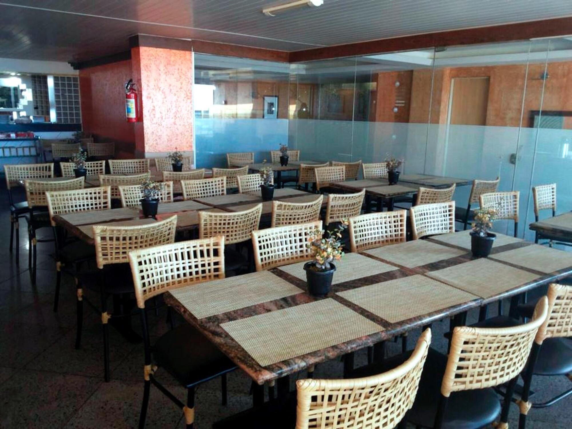 Tabajara Praia Hotel Форталеза Екстериор снимка